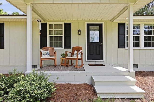 314 King David Rd, Jesup, GA 31545 - property entrance featuring crawl space and a porch