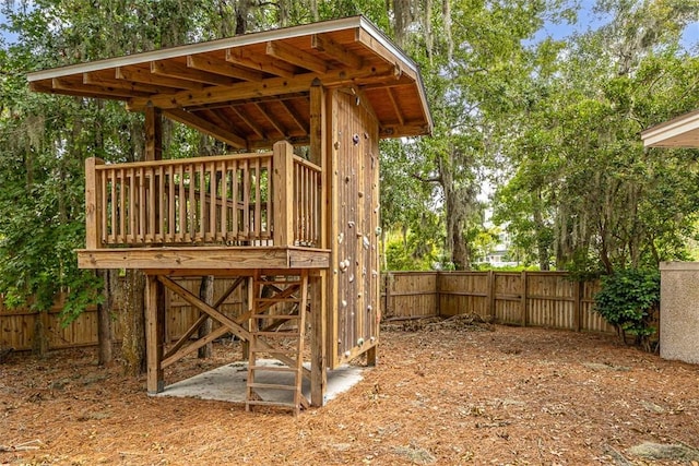 view of outbuilding