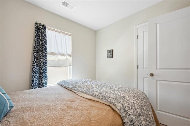 102 Cathead Ln, Darien, GA 31305 - bedroom with visible vents