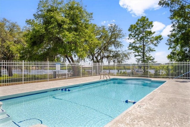 102 Cathead Ln, Darien, GA 31305 - community pool featuring fence