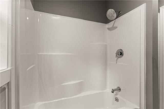 bathroom featuring shower / bathing tub combination