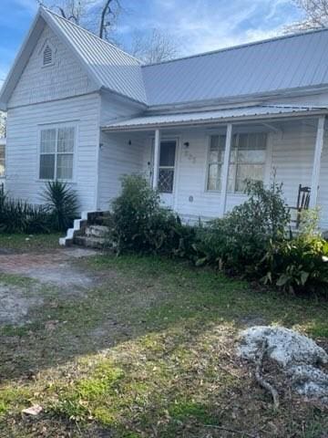 322 Archer St, Waycross, GA 31501 - view of front of house with metal roof