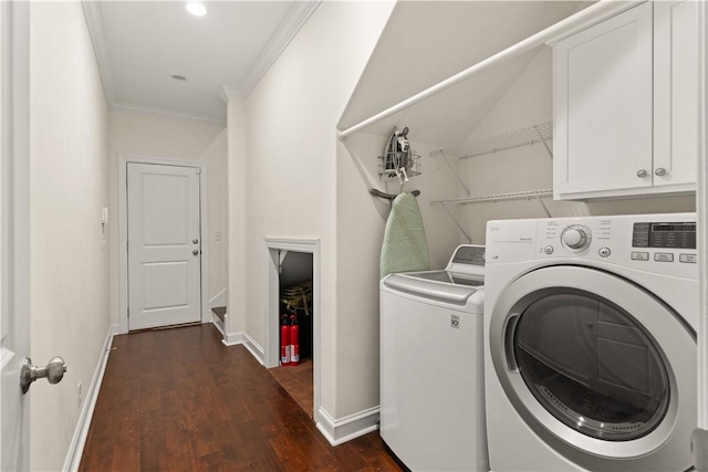 1045 Sinclair Pointe Pt, Saint Simons Island, GA 31522 - laundry room featuring independent washer and dryer, ornamental molding, dark wood-style floors, and recessed lighting