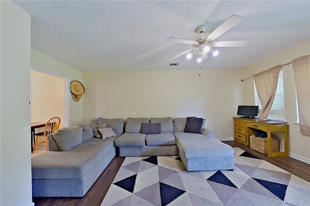 1107 E Myrtle Ave, Waycross, GA 31501 - photo 12