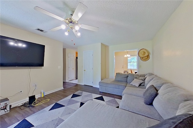 1107 E Myrtle Ave, Waycross, GA 31501 - photo 10