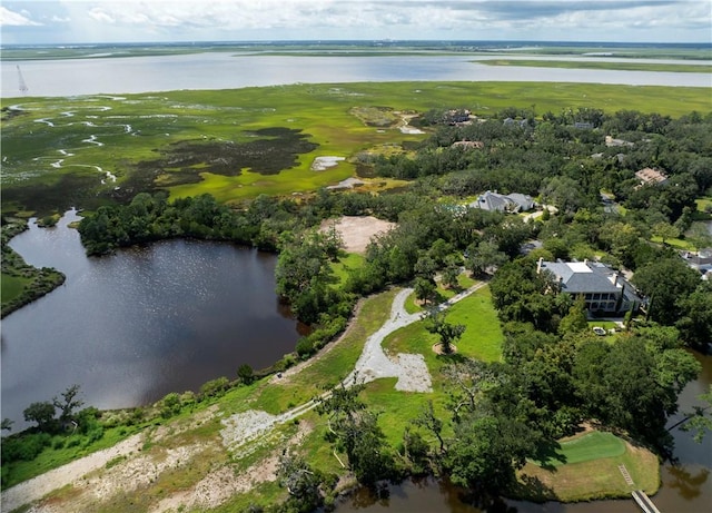 170 Point Ln, Saint Simons Island, GA 31522