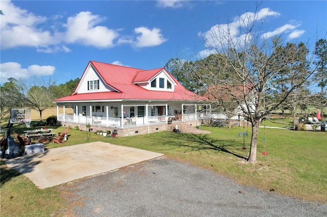 view of front facade with crawl space, a porch, driveway, and a front yard