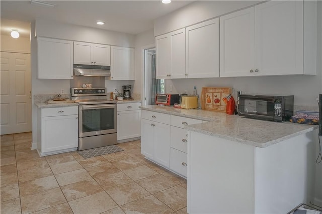 kitchen with under cabinet range hood, stainless steel electric stove, white cabinetry, a peninsula, and black microwave