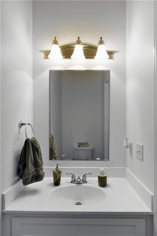 103 Bellrain Ln, Saint Simons Island, GA 31522 - bathroom featuring vanity