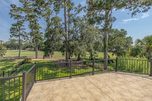 122 Country Club Dr, Saint Simons Island, GA 31522 - view of patio / terrace