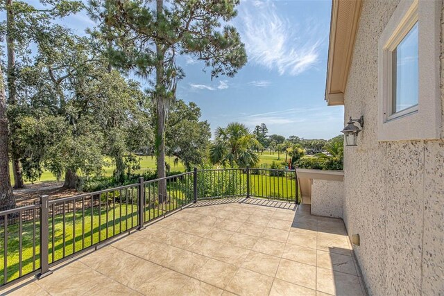 122 Country Club Dr, Saint Simons Island, GA 31522 - view of patio / terrace featuring a balcony