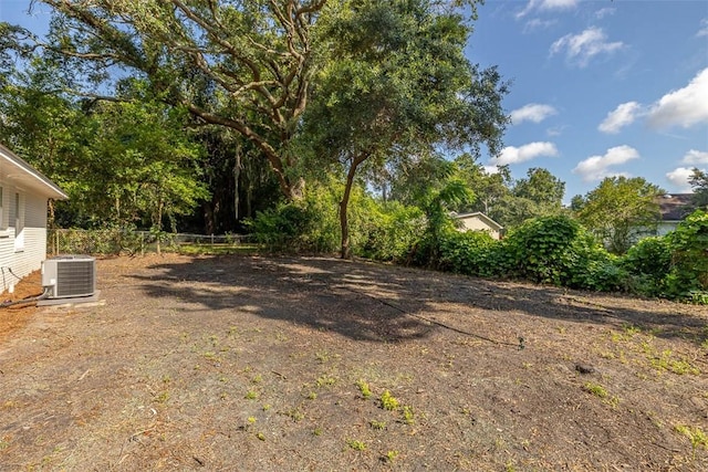 515 Nottingham Dr, Brunswick, GA 31525 - view of yard