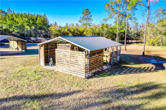 view of outdoor structure