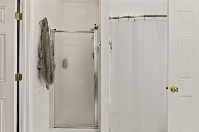 114 Shell Pointe Dr, Brunswick, GA 31525 - bathroom with walk in shower