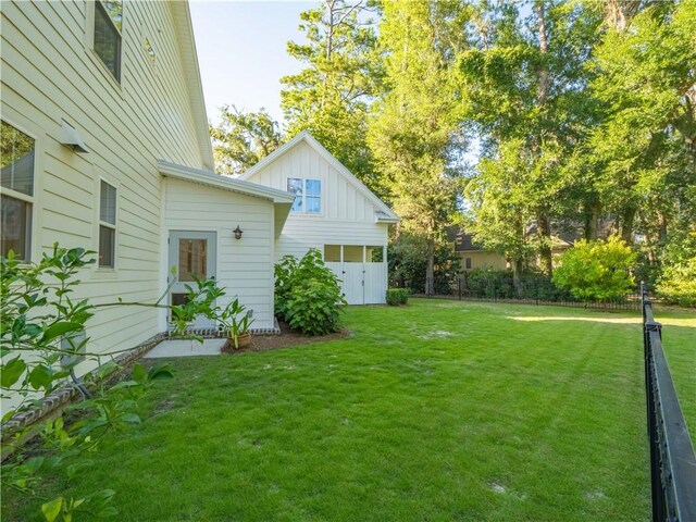 904 Champney, Saint Simons Island, GA 31522 - view of yard