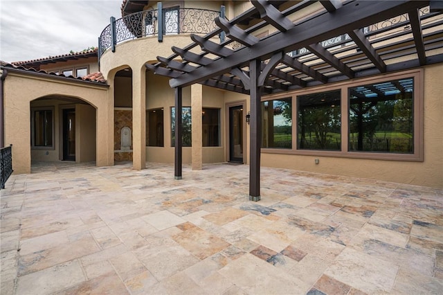 178 Hampton Point Dr, Saint Simons Island, GA 31522 - patio / terrace featuring a pergola and a patio area