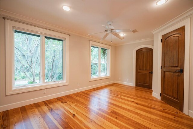 178 Hampton Point Dr, Saint Simons Island, GA 31522 - unfurnished room with a ceiling fan, ornamental molding, light wood-style flooring, and recessed lighting