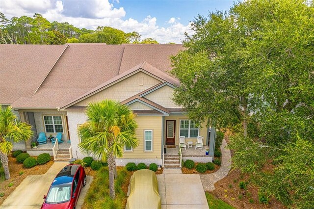 view of front of home featuring covered porch