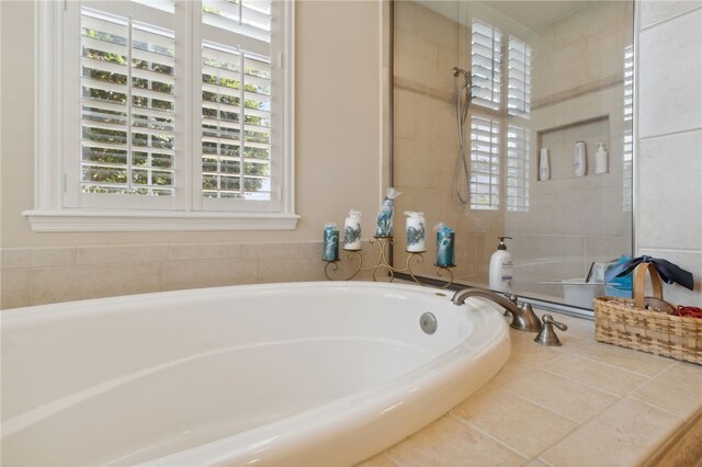 2491 Isles Of St Marys Way, Saint Marys, GA 31558 - bathroom featuring healthy amount of natural light and a garden tub