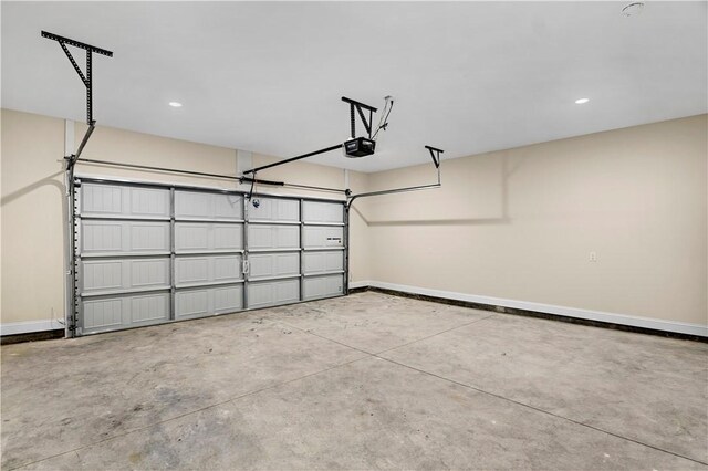 838 Old Ccc Rd, Brunswick, GA 31523 - garage featuring a garage door opener