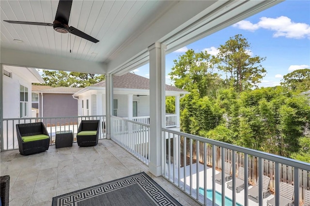 balcony with ceiling fan