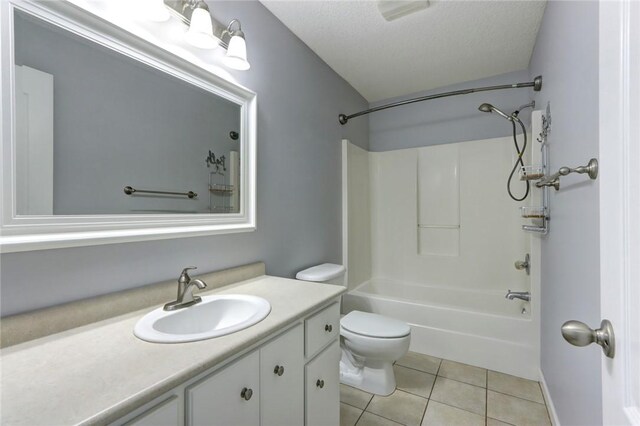 30 Bridgewater Way, Brunswick, GA 31525 - full bathroom featuring tile patterned floors, toilet, vanity, and shower / bathtub combination