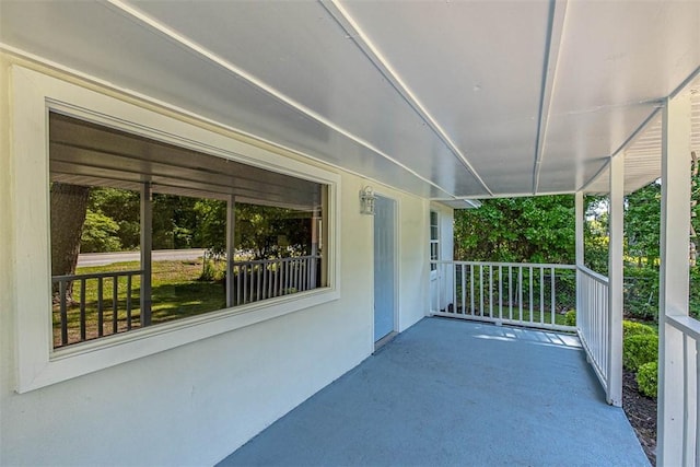 view of patio / terrace with covered porch