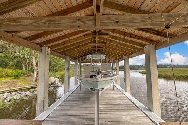 22 Carriage Dr, Saint Simons Island, GA 31522
