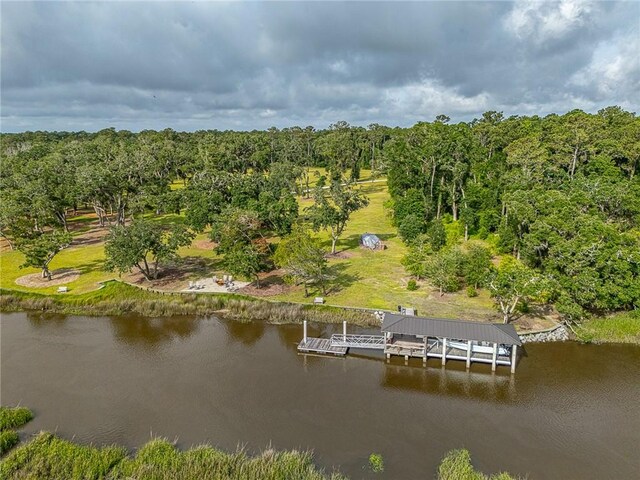 22 Carriage Dr, Saint Simons Island, GA 31522