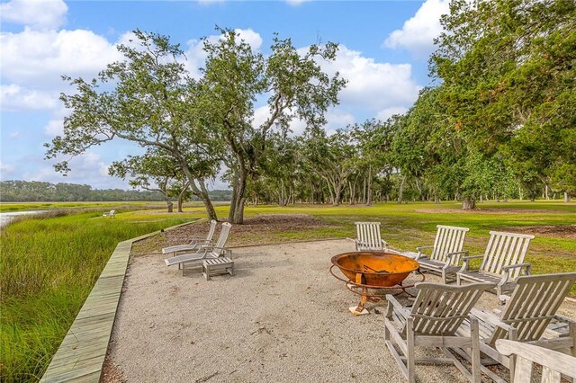 22 Carriage Dr, Saint Simons Island, GA 31522
