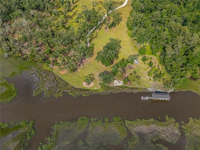 22 Carriage Dr, Saint Simons Island, GA 31522