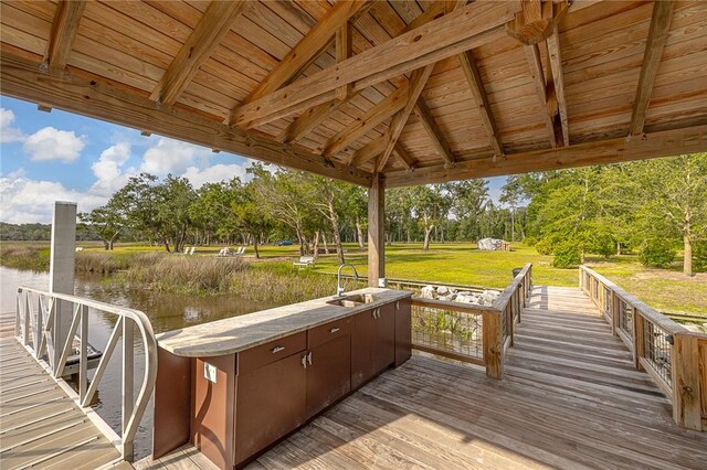 22 Carriage Dr, Saint Simons Island, GA 31522