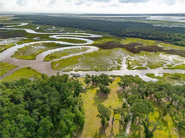 22 Carriage Dr, Saint Simons Island, GA 31522