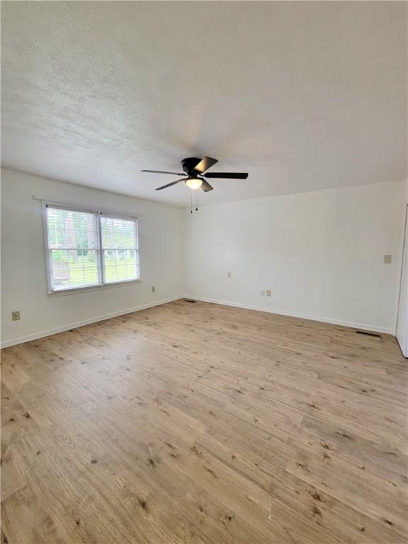 3153 Southwood Dr, Waycross, GA 31501 - photo 14