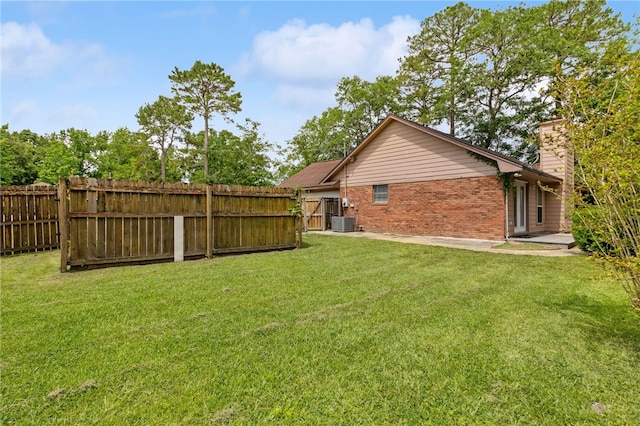 192 W Maple Ave, Kingsland, GA 31548 - view of yard with cooling unit