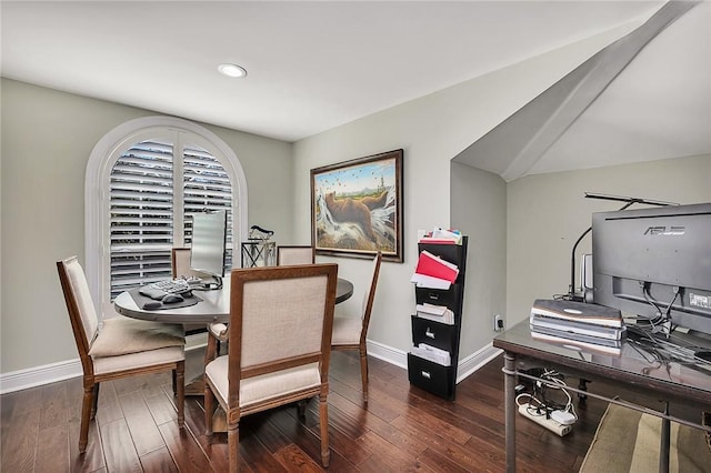 dining space featuring recessed lighting, wood finished floors, and baseboards