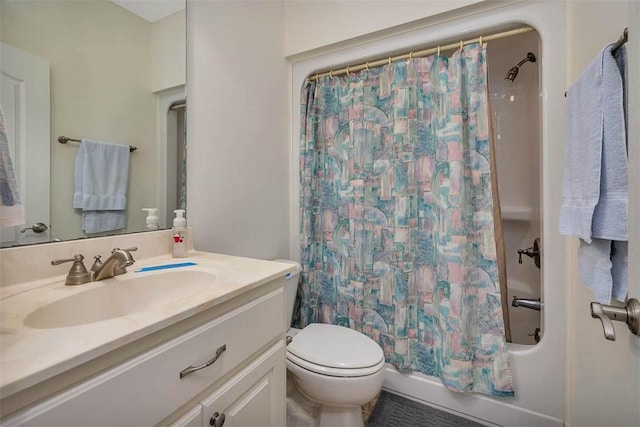 253 Winding Trl, Brunswick, GA 31523 - full bath with vanity and shower / bath combo with shower curtain