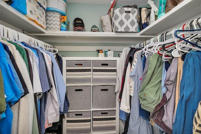1201 Fairway Rd, Brunswick, GA 31525 - view of spacious closet