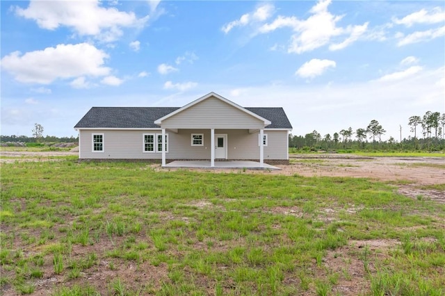 4432 Pembers Rd, Nahunta, GA 31553 - view of front facade with a patio