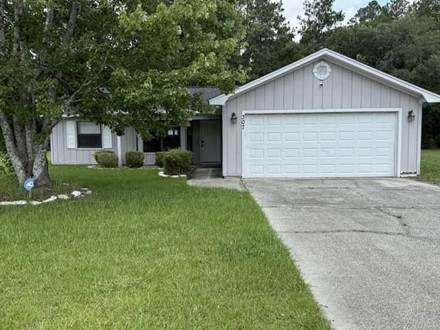 307 Carolina Ct, Saint Marys, GA 31558 - photo 1