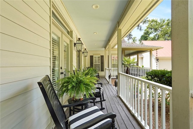 219 Abbott Ln, Saint Simons Island, GA 31522 - view of porch