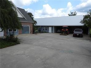 105 Lonnie Johnson Rd, Hazlehurst, GA 31539 - view of front of home with asphalt driveway