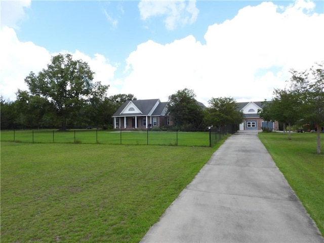 105 Lonnie Johnson Rd, Hazlehurst, GA 31539 - view of front of house with driveway