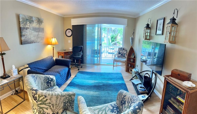850 Mallery St Unit 4S, Saint Simons Island, GA 31522 - living area with wood finished floors and ornamental molding