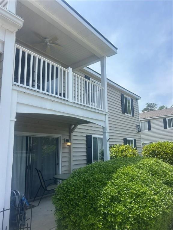 850 Mallery St Unit 4S, Saint Simons Island, GA 31522 - rear view of house with a balcony