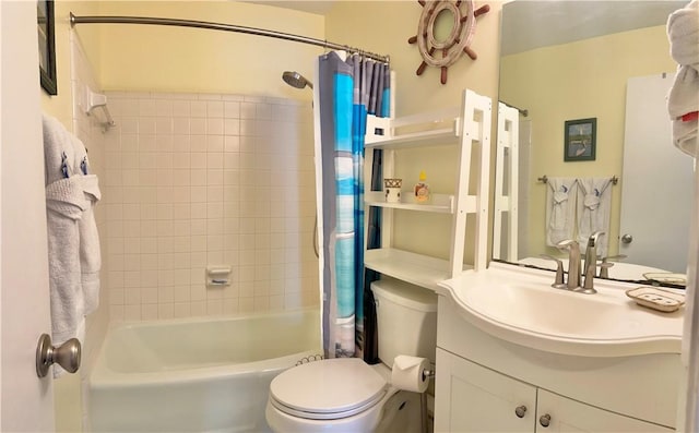 850 Mallery St Unit 4S, Saint Simons Island, GA 31522 - bathroom with toilet, shower / tub combo, and vanity