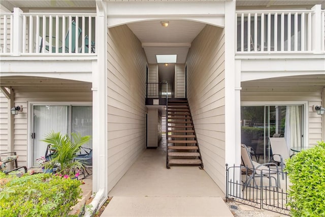 850 Mallery St Unit 4S, Saint Simons Island, GA 31522 - entrance to property featuring a balcony