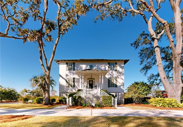 view of front of house