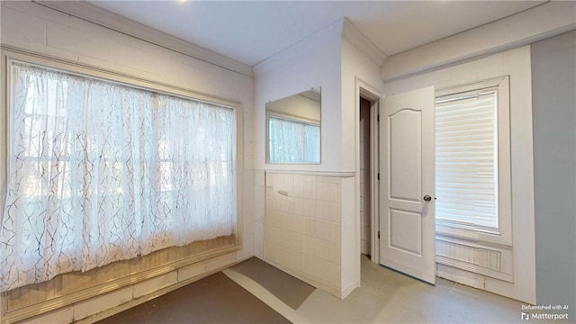 bathroom with concrete floors