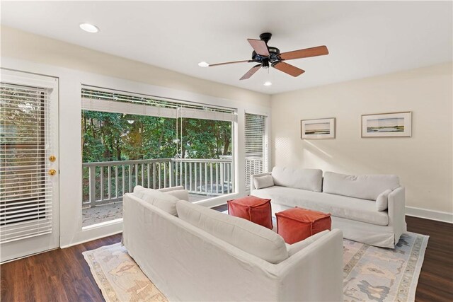 662 N Golf Villas Dr, Saint Simons Island, GA 31522 - living room with healthy amount of natural light, a ceiling fan, recessed lighting, dark wood-style floors, and baseboards